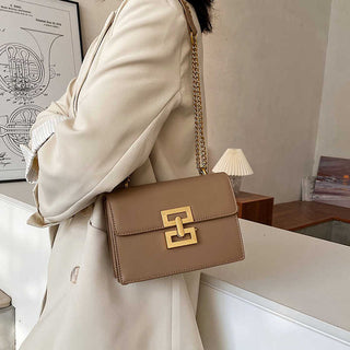 Woman hand bags