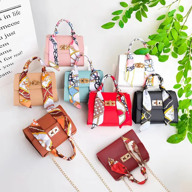 Fashion Scarf-Designed Crossbody Bag
