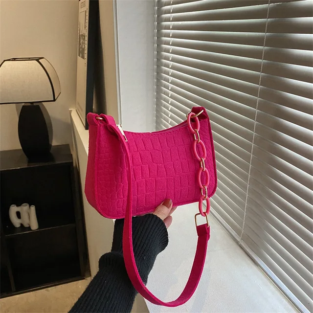 Chic Croc-Embossed Mini Shoulder Bag